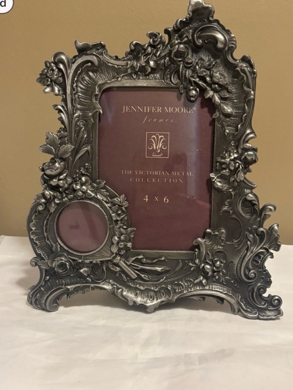 Jennifer Moore Ornate Silver Victorian-Style Metal Picture Frame